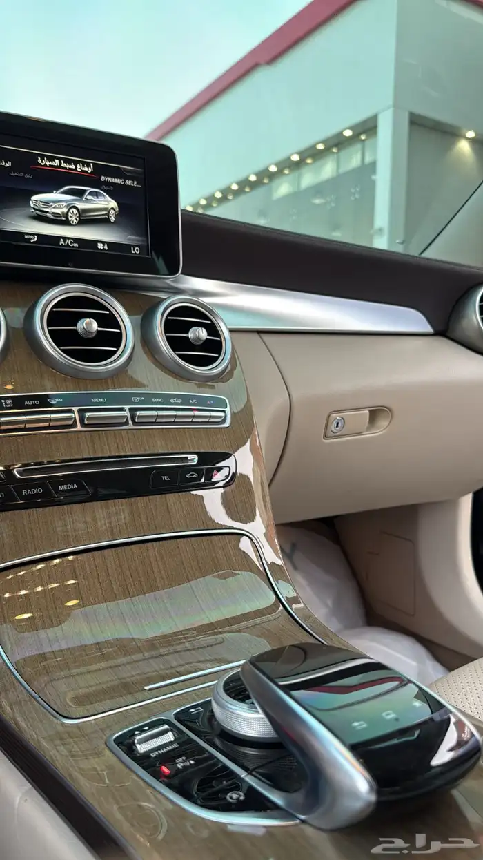 مرسيدس C-class 11