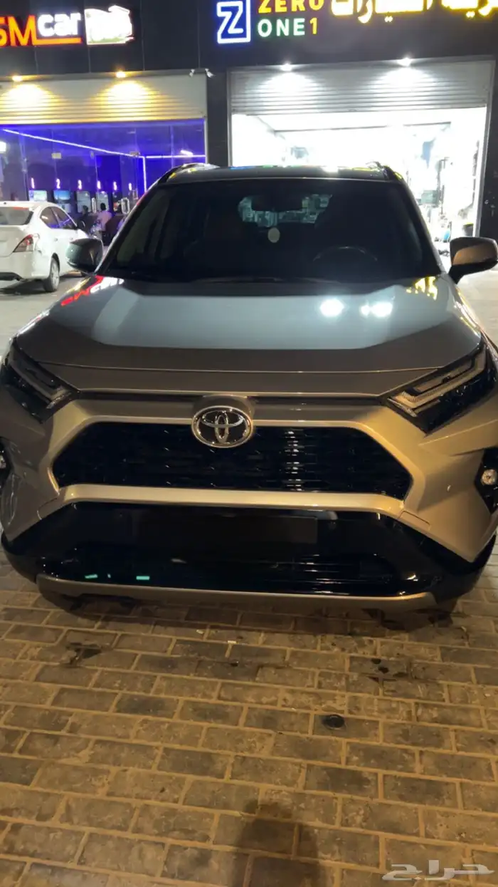 راف فور 2025 هايبرد نص فل XLE للتقبيل بنك الراجحي 9