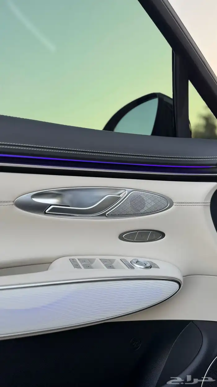 2025 جينيسس GV70 9