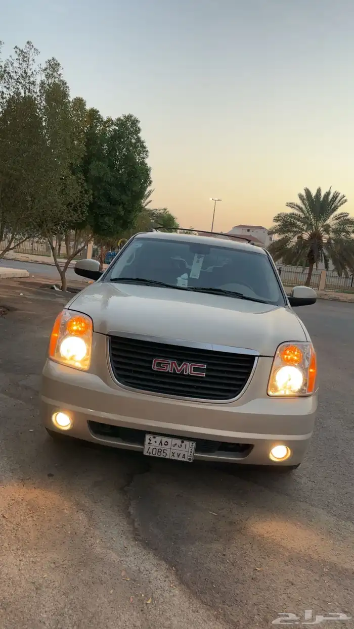 جي ام سي يوكن 2009 نص فل قصير دبل 3