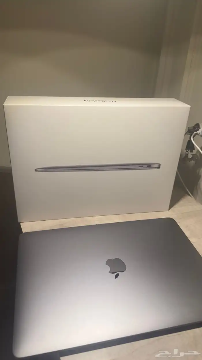 ماك بوك air جديد 0