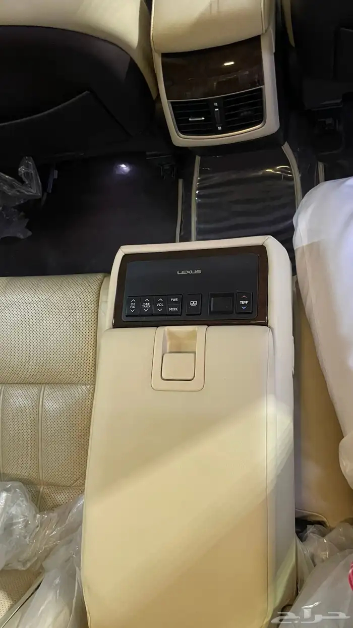 لكزس ES350 موديل 2016 وكاله 30