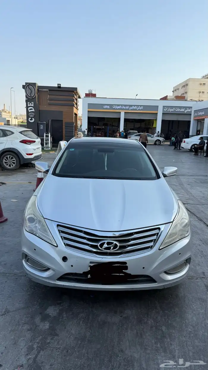 للبيع ازيرا 2012 نص فل 0