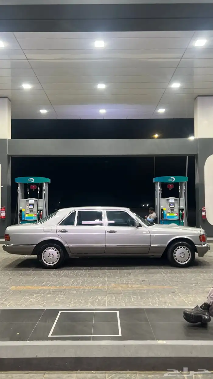 مرسيدس 1990 560 3