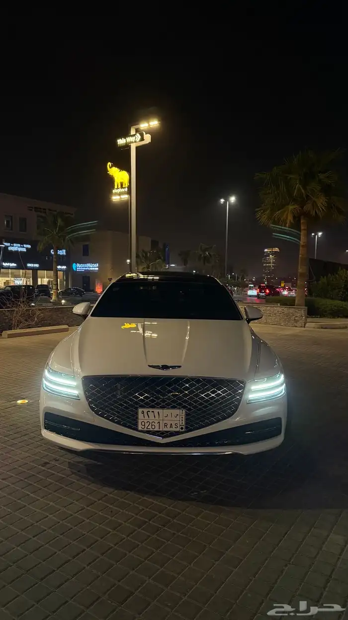 جينيسس G80 رويال 4