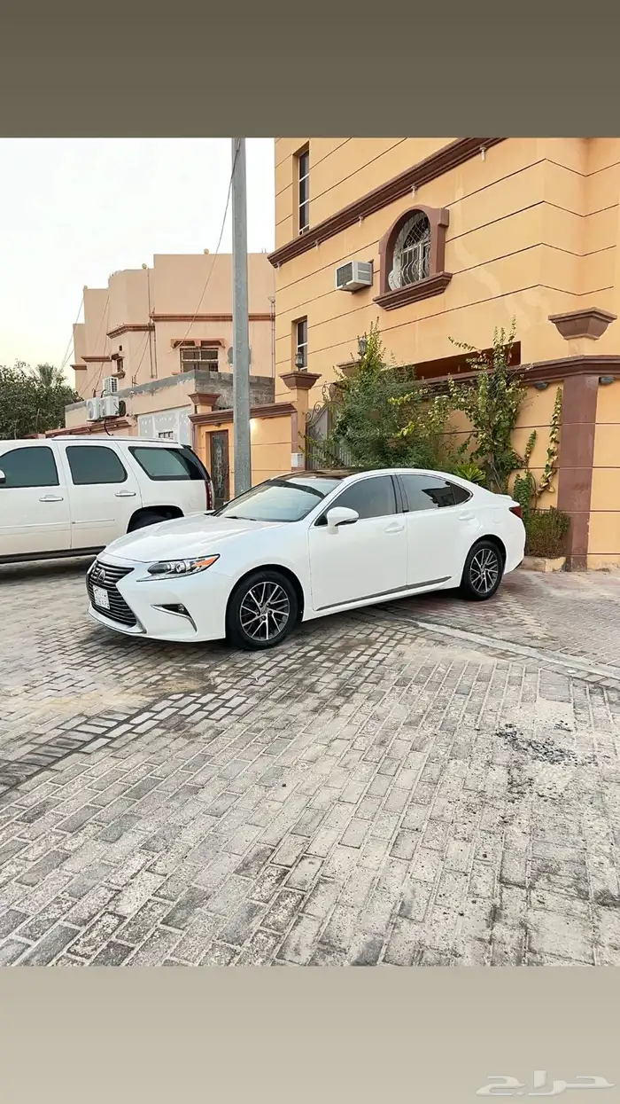 لكزس ES350 5
