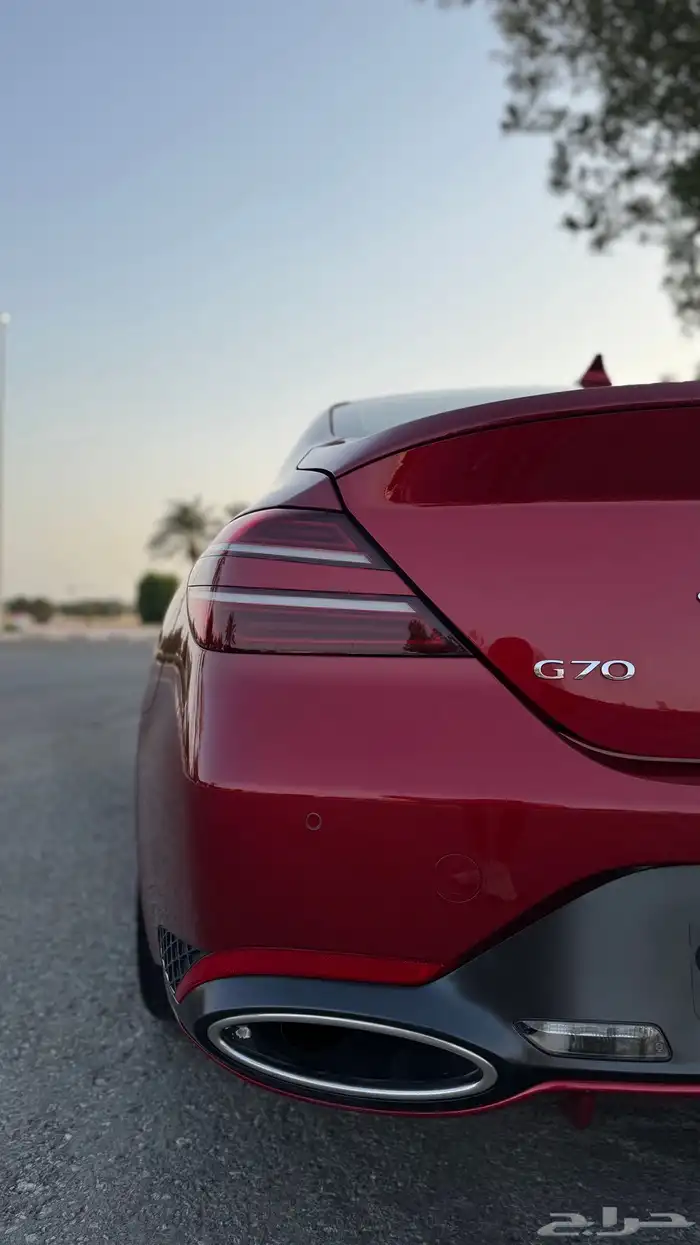 2021 جينيسس G70 11