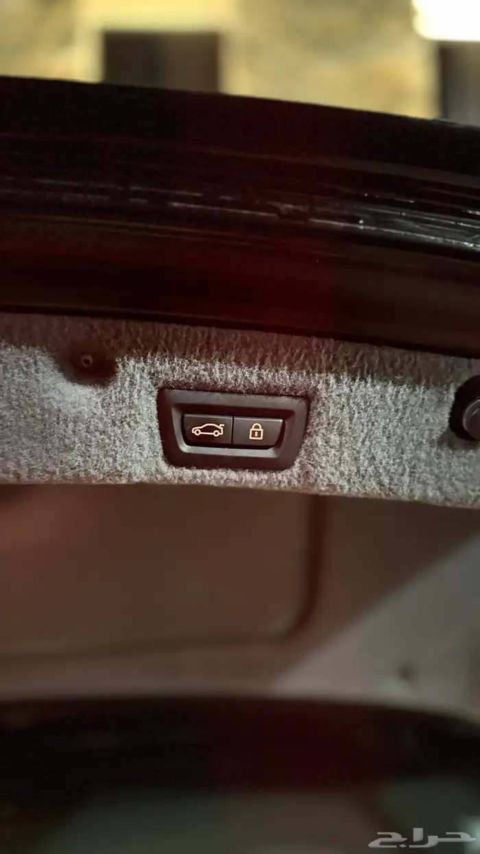 BMW 740نظيف للبيع (مخزن) 19
