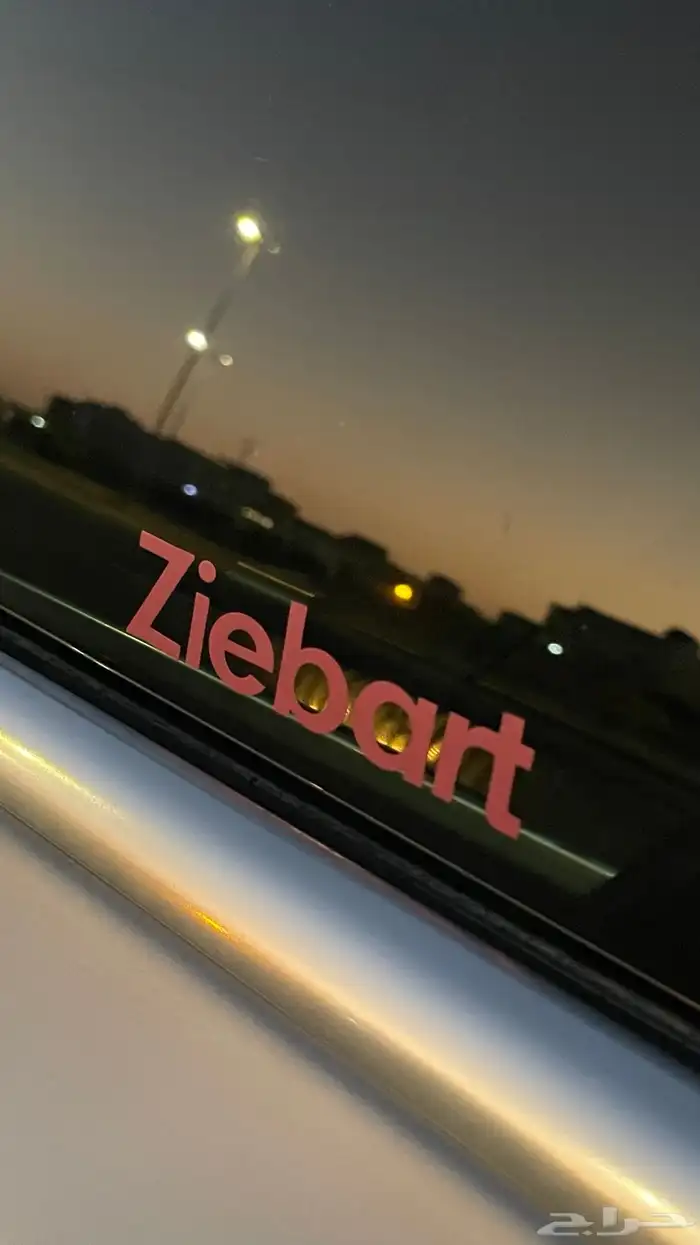 بي ام دبليو 750 Li فل كامل 15