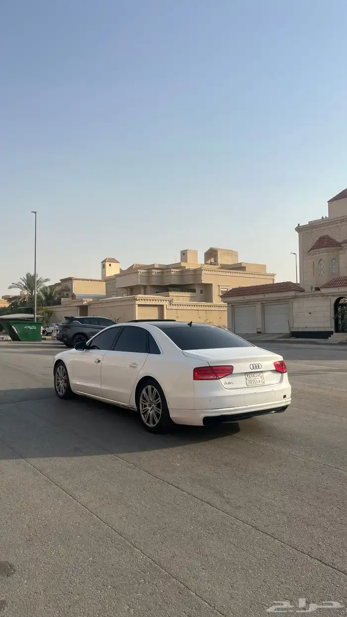 اودي 2011 نظيف A8 7