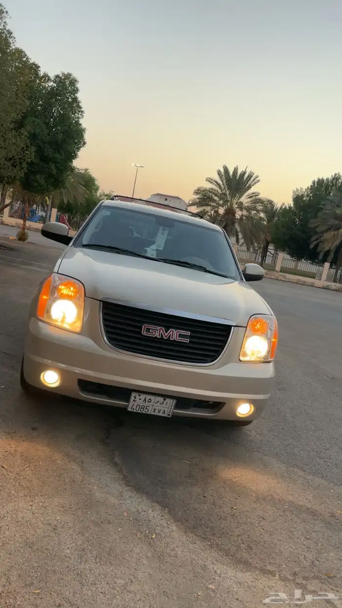 جي ام سي يوكن 2009 نص فل قصير دبل 38