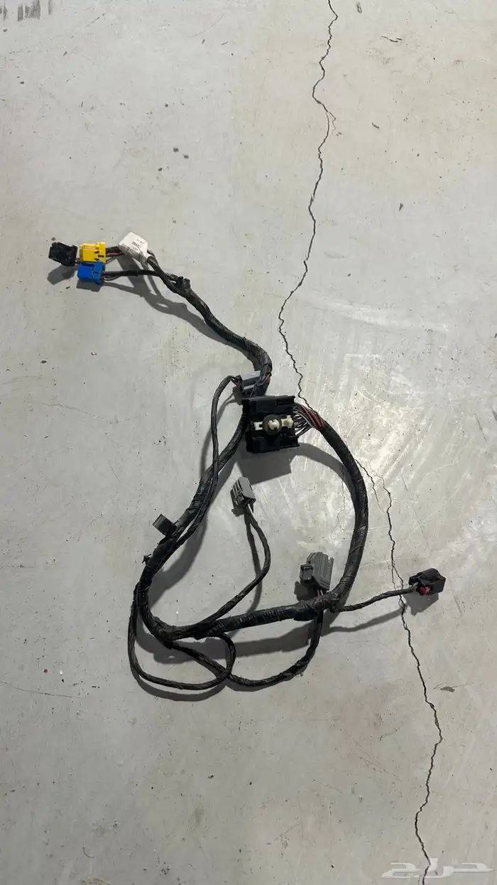 قطع تشارجر وكرايسلر 10