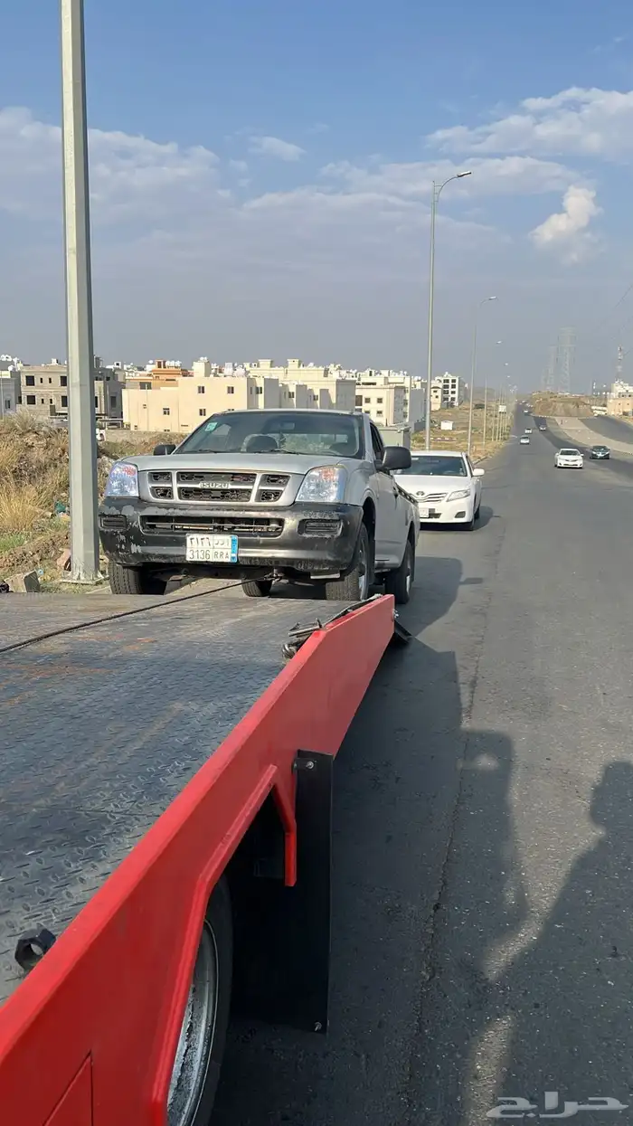 سطحه ابها لنقل السيارات المتعطله والمصدومه 3