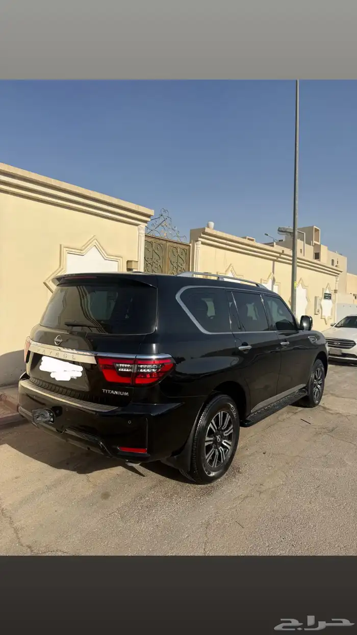 نيسان باترول 2023 تيتانيوم 2