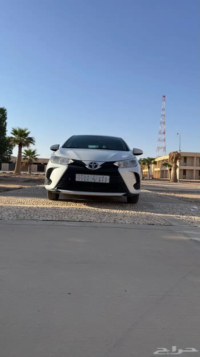 يارس Y 1