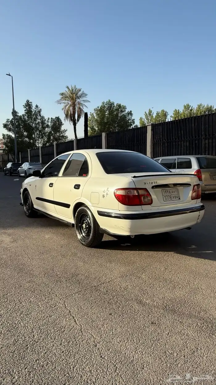 نيسان صني 8
