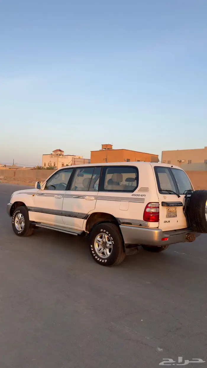 جيب صالون ديزل جي اكس آر موديل2004 0
