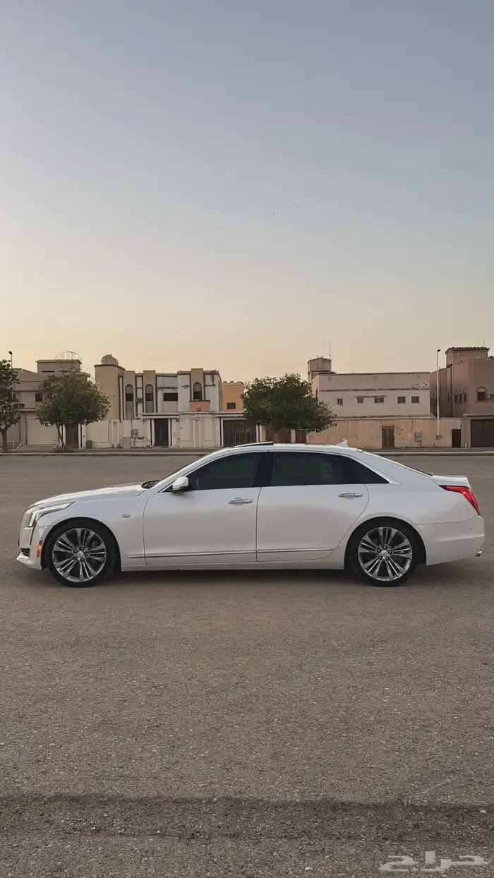 للبيع كاديلاك CT6 موديل 2017 3