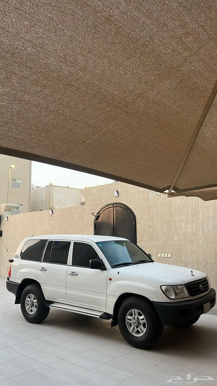 لاندكروزر جي ستاندر 2000 5