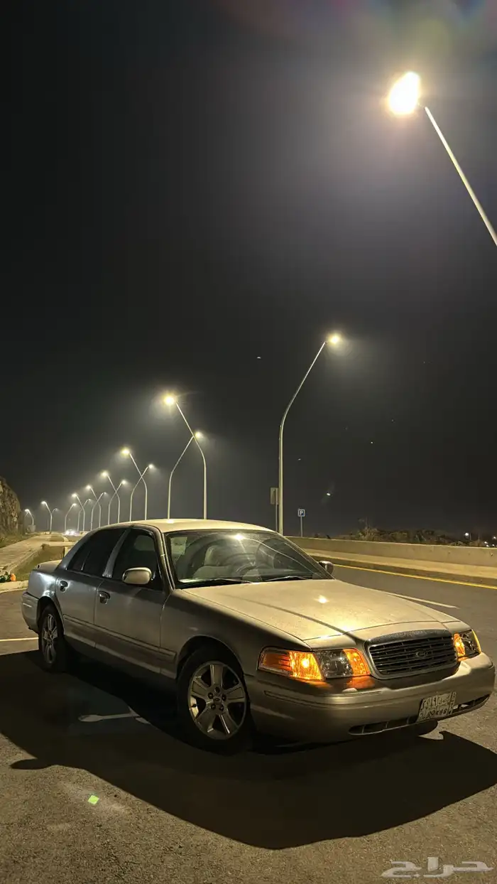 فورد كراون فكتوريا 2005 6