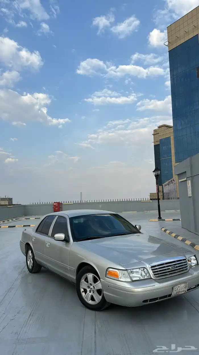 فورد كراون فكتوريا 2005 0
