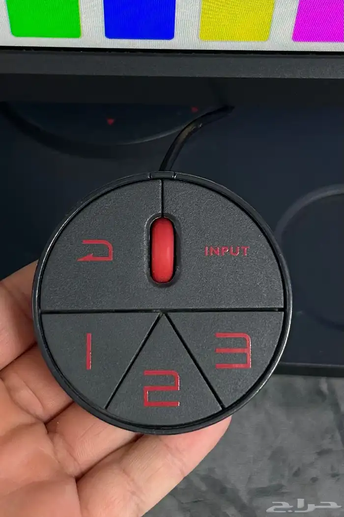 شاشة BenQ ZOWIE XL2546 240Hz نظيفه 3