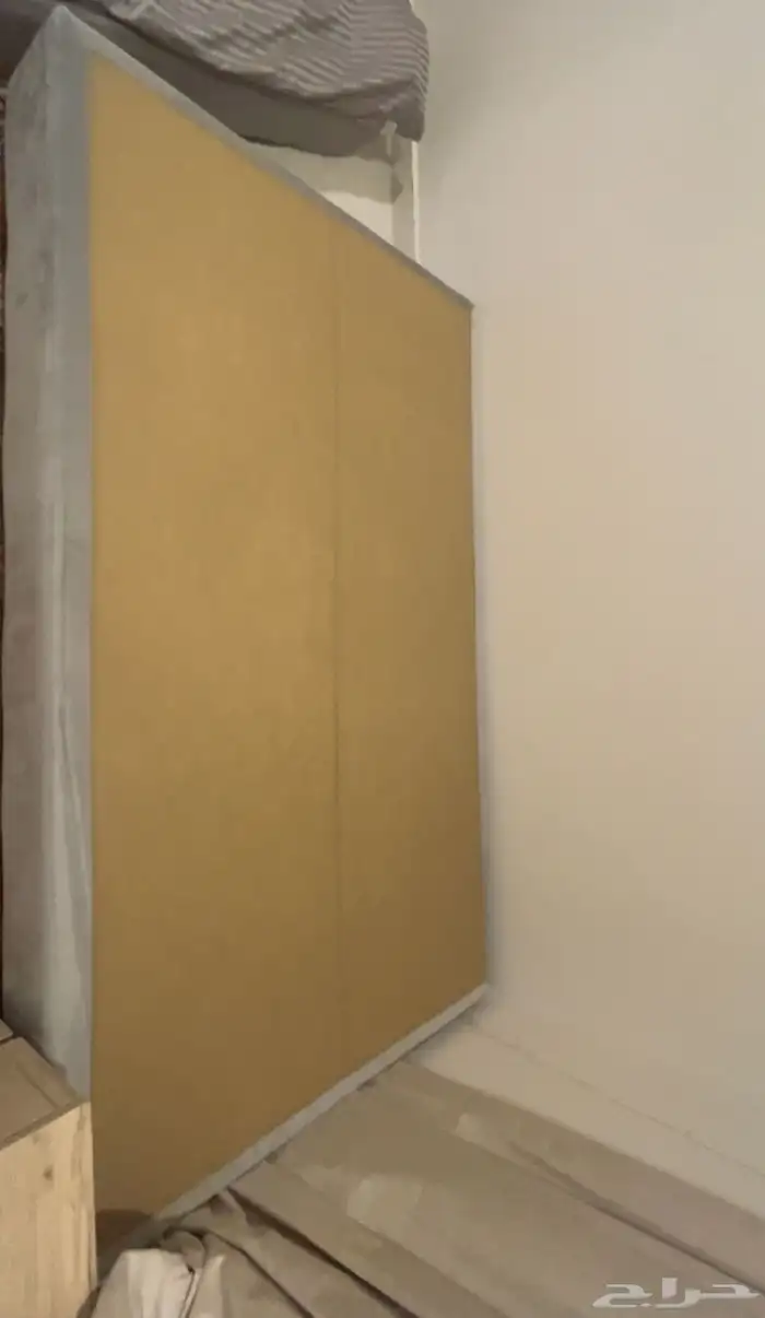 سرير للبيع 1