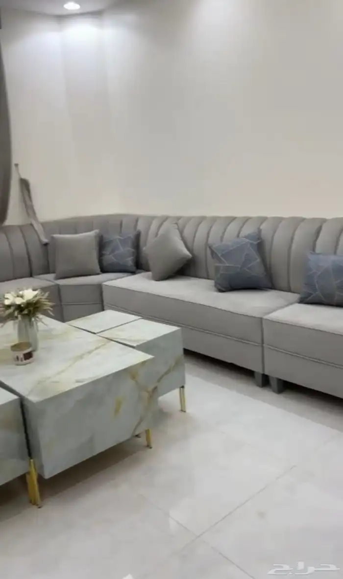 كنب 4في 5 جديد مع طاولات 1