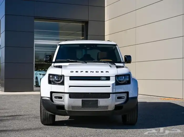 لاند روفر ديفندر Land Rover Defender 110 P400 S موديل 2024 0