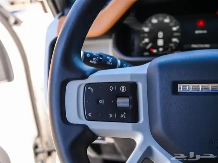 لاند روفر ديفندر Land Rover Defender 110 P400 S موديل 2024 12