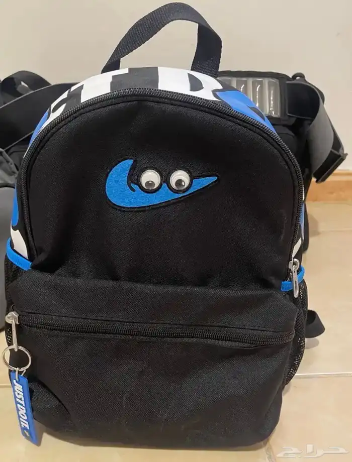 شنطة نايك اطفال 0