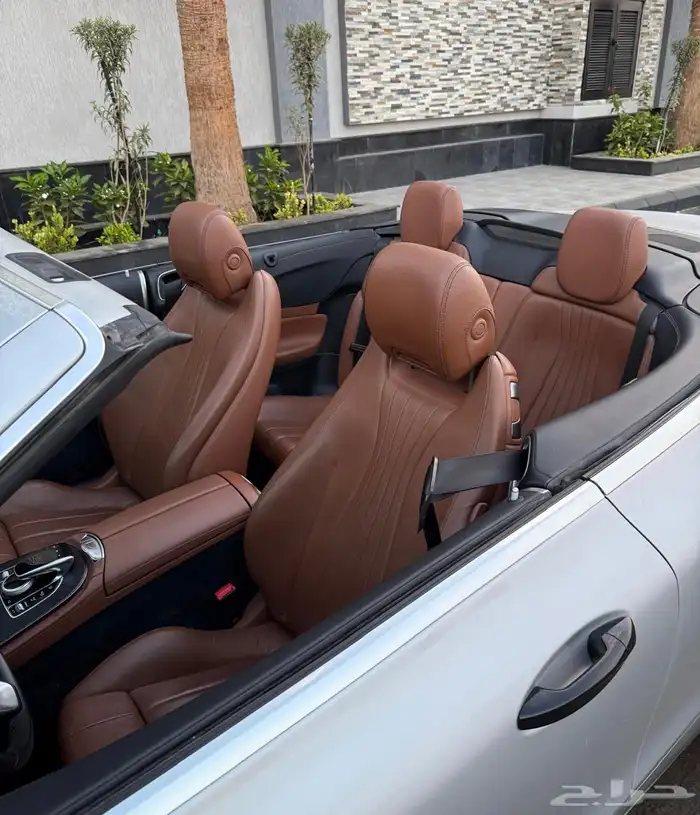 مرسيدس E200 2019 AMG كشف لون مميز 6