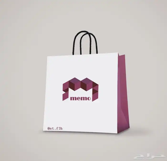 مصممة جرافيك 13