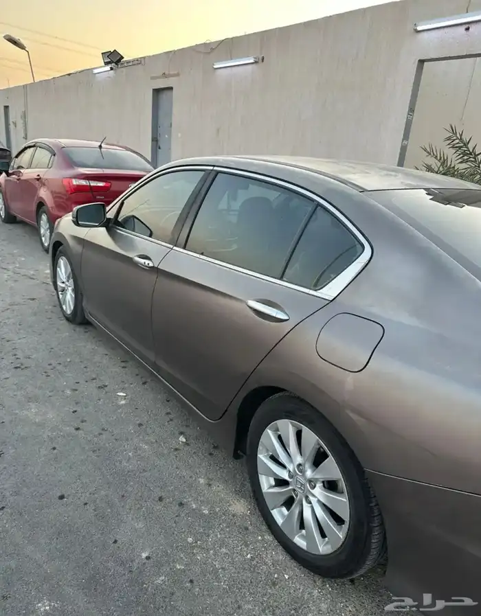 هوندا اكورد 2015 للبيع 11