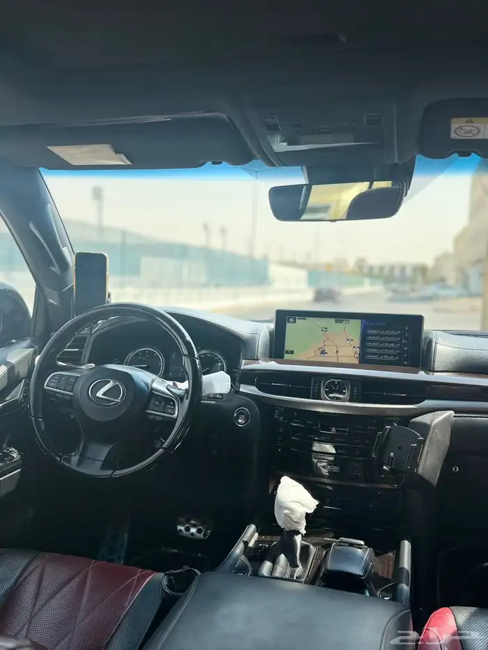 لكزس LX 2021 مالك أول 2