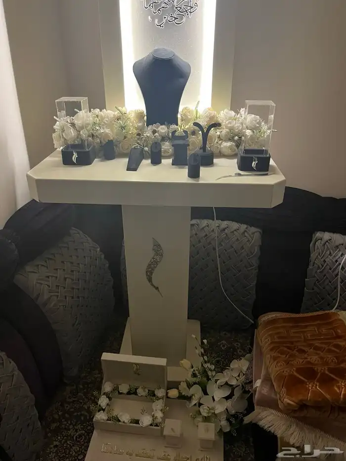 عربيه ملكة 0