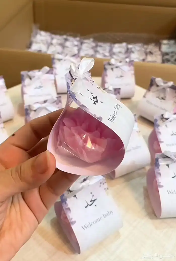 شموع توزيعات مع الثيم حسب الطلب 3