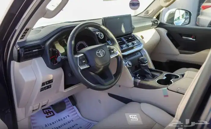 تويوتا لاندكروزر VXR 2023 6