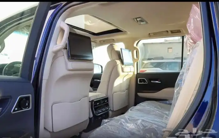 تويوتا لاندكروزر VXR 2023 8