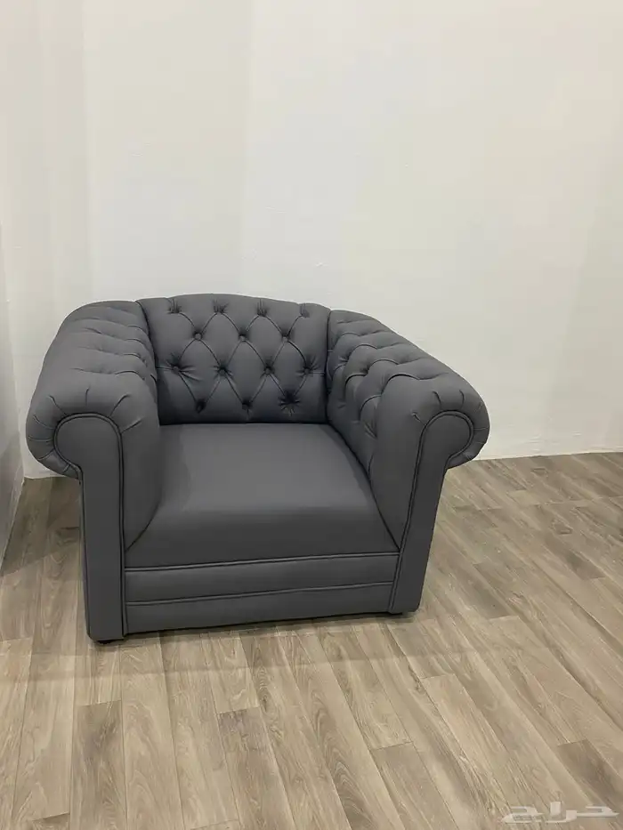 كنب طقم جلد حق مكتب 2