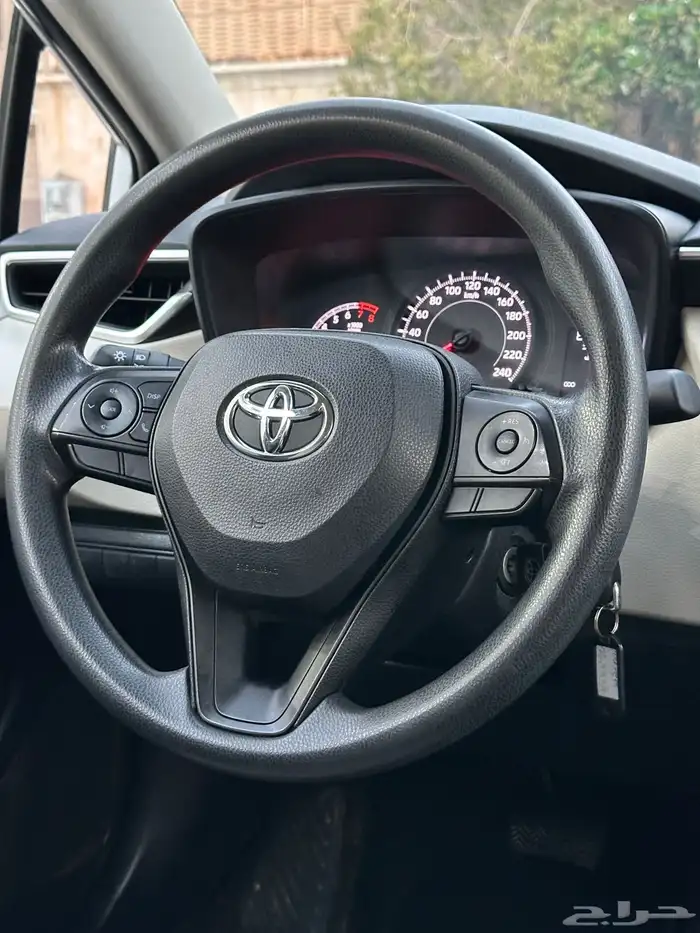 تويوتا كورولا 2022 وكالة السعر 54000 الف 13