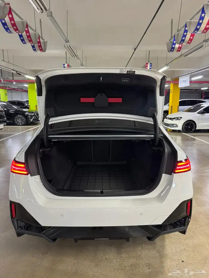 مملوكة لدي العصيمي قيد الشحن _BMW 520i MKit _ 2024 16