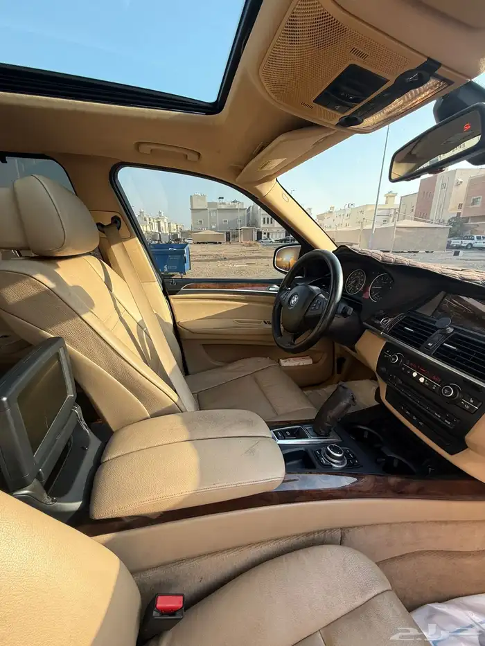 بي ام دبليو X5 2010 7