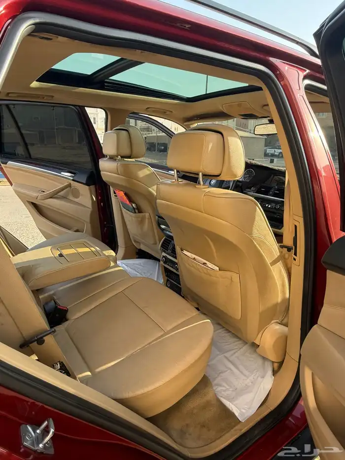 بي ام دبليو X5 2010 16