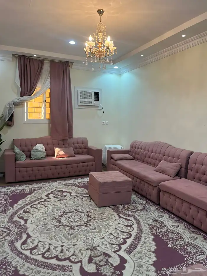 للبيع اثاث كنبات وفرشات 2