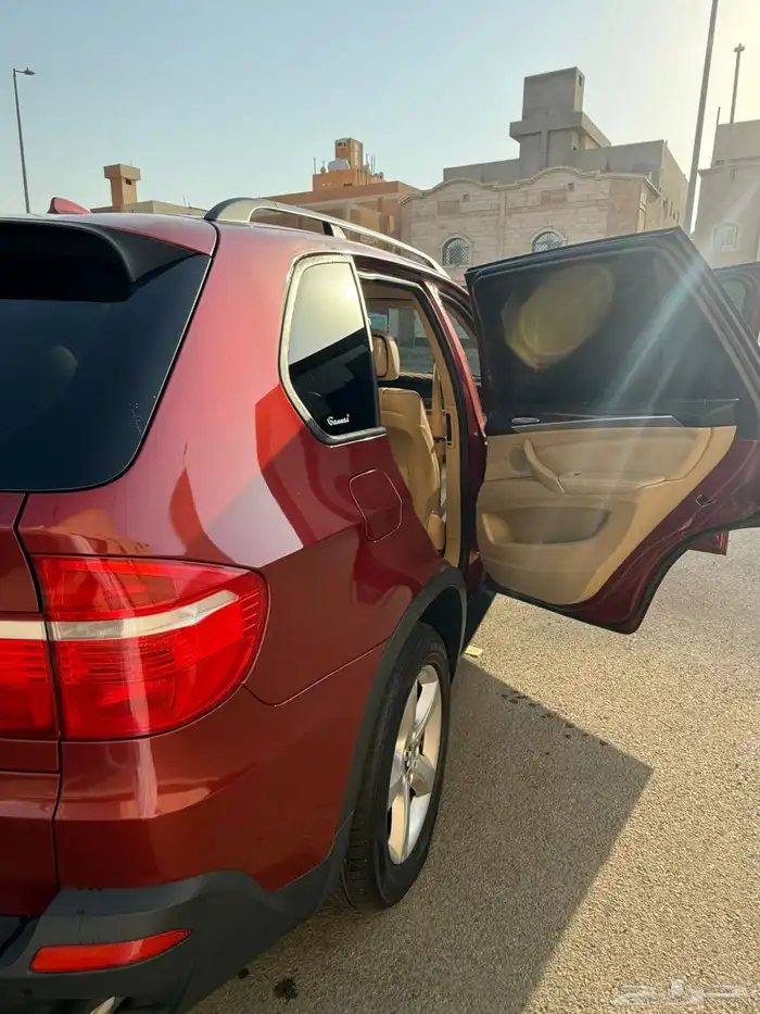 بي ام دبليو X5 2010 4