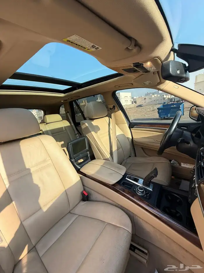 بي ام دبليو X5 2010 15