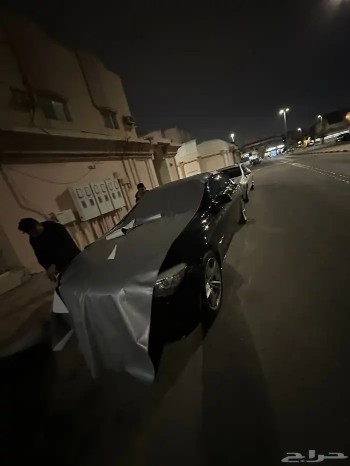 للبيع طربال bmw الفئة 7 1