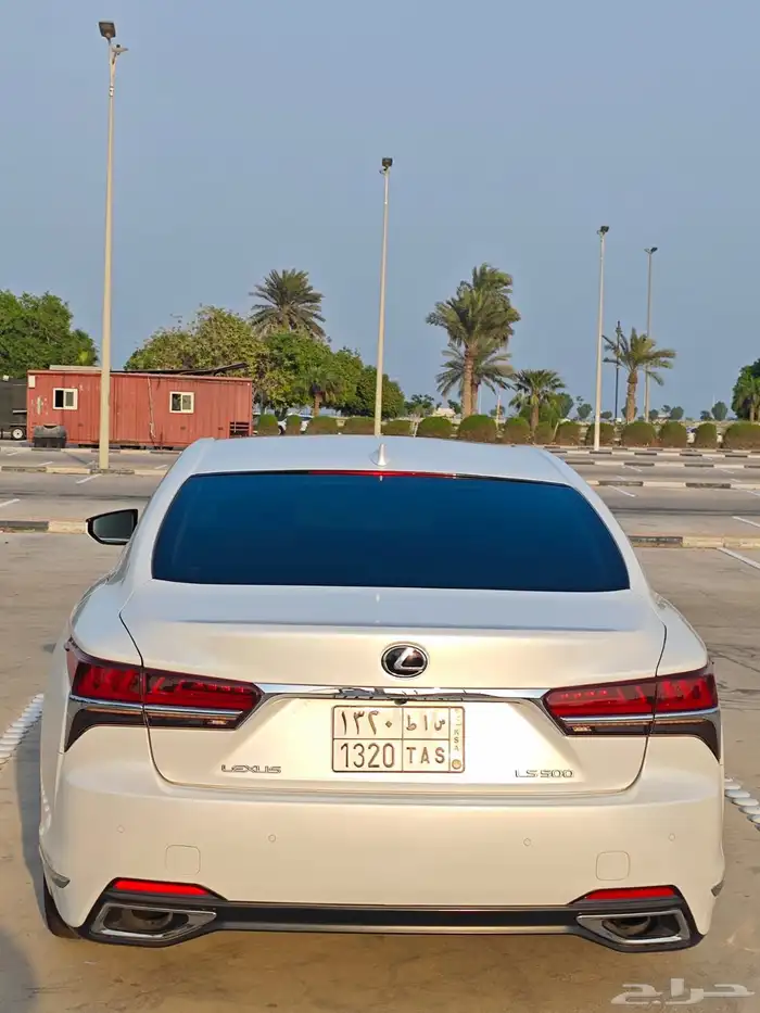 لكزس 2018 سعودي مالك اول استخدام حشمه اخو الجديد 25