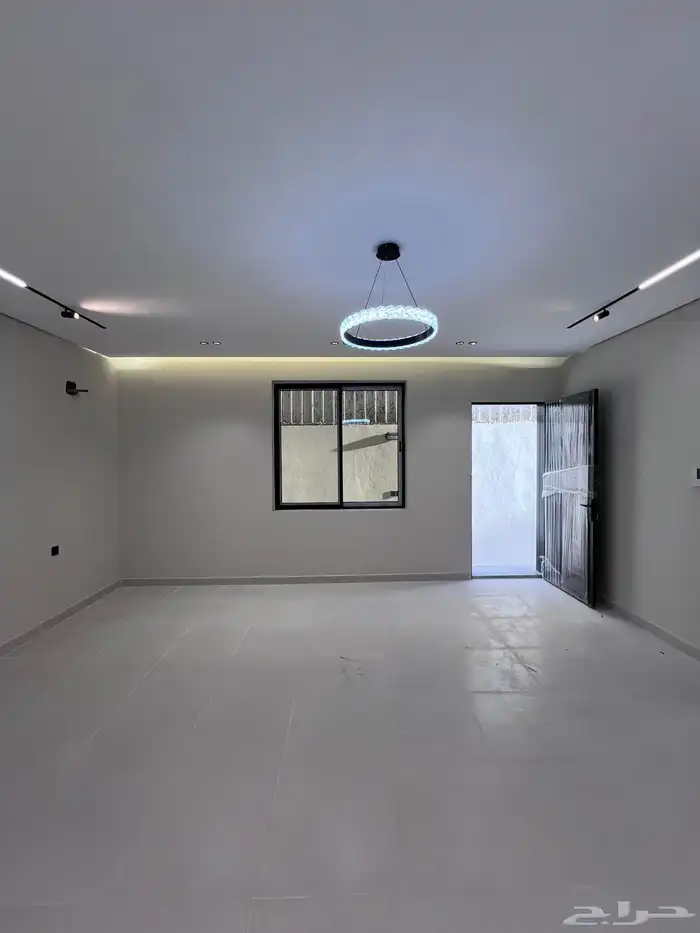 للبيع شقق تمليك حي البوادي 1